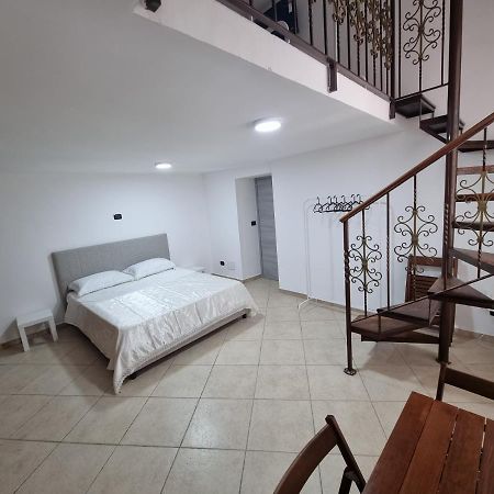 B&B Casa เนเปิลส์ ภายนอก รูปภาพ